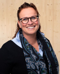 Renee Sanders 3 Hout