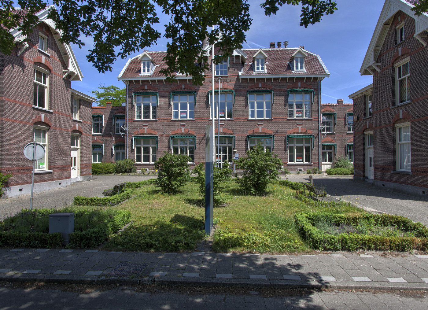 Eikenstein4551